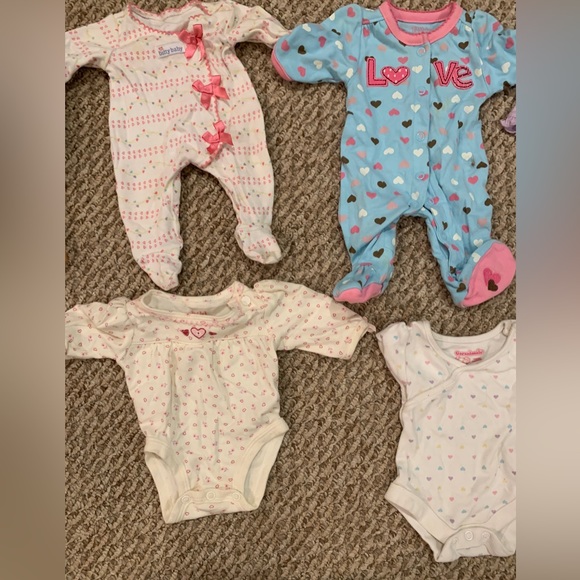 Three American Girl Dolls, Molly, Lanie, and Bitty Baby with accessories. - Picture 11 of 16